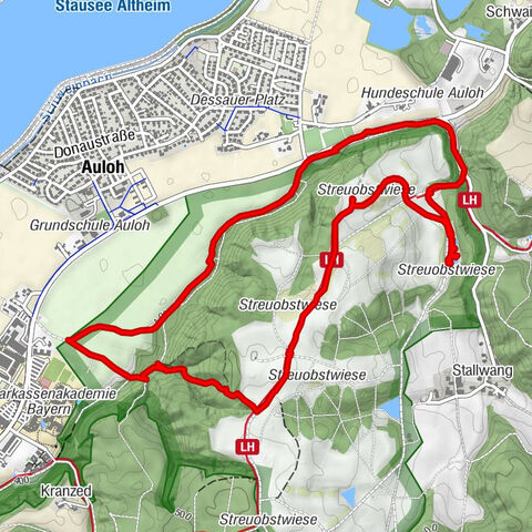 Spaziergang im Naturschutzgebiet ehem. Panzerübungsgelände an der Isarleite