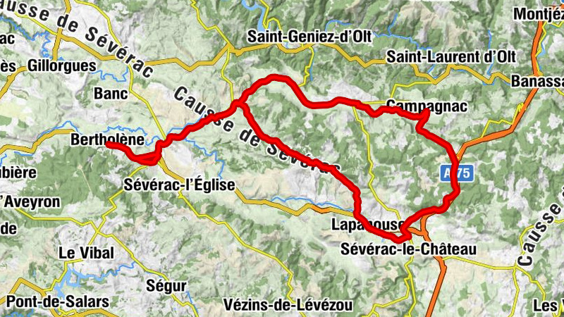 Bertholène - Église Saint-Saturnin - Église Notre-Dame-de-l'Assomption - Église Saint-Julien