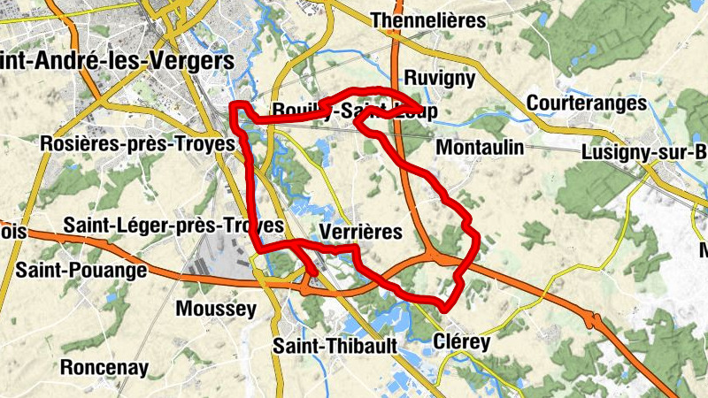 Brasserie de l'Horloge - Église Notre-Dame-de-l'Assomption - Église Notre-Dame-de-la-Nativité - Église Saint-Pierre